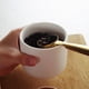thumbnail image 3 of WORGEOUS Recipiente de cerámica sellado contenedor de almacenamiento de alimentos en frasco con tapa de madera para té suelto, grano de café, especia de azúcar (tamaño pequeño, blanco), 3 of 7
