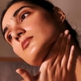 thumbnail image 3 of Aceite facial 82E Bakuchiol Slip Illuminating, 30 ml, para mujer, 3 of 9