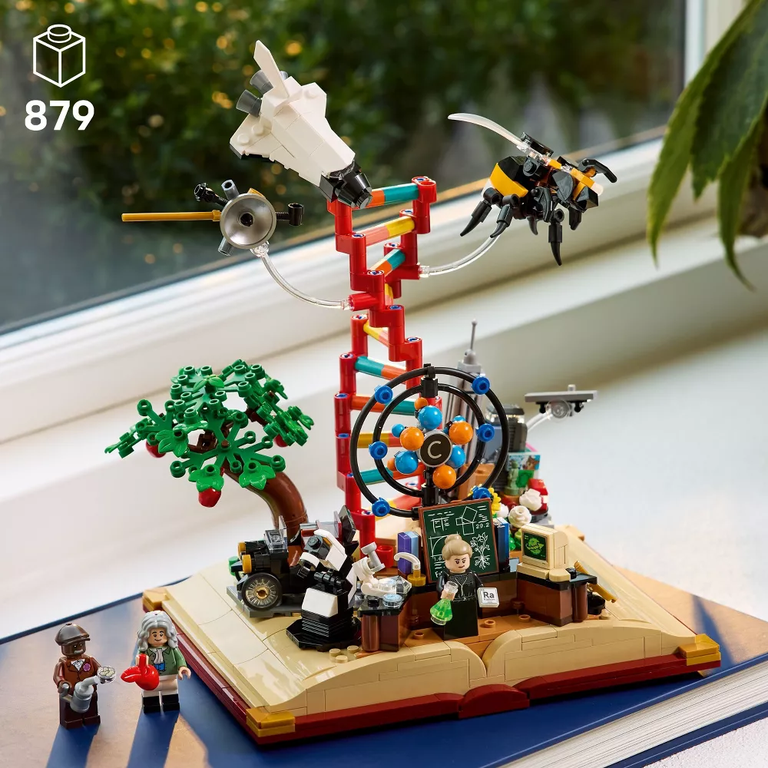 LEGO Ideas The Evolution of STEM Building Set with Scientist Minifigures  21355