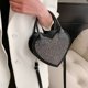 thumbnail image 1 of Bolso Bandolera Love Heart-Shaped Crossbody Bag Diamonds Mujer Monedero para el trabajo (Plata), 1 of 8