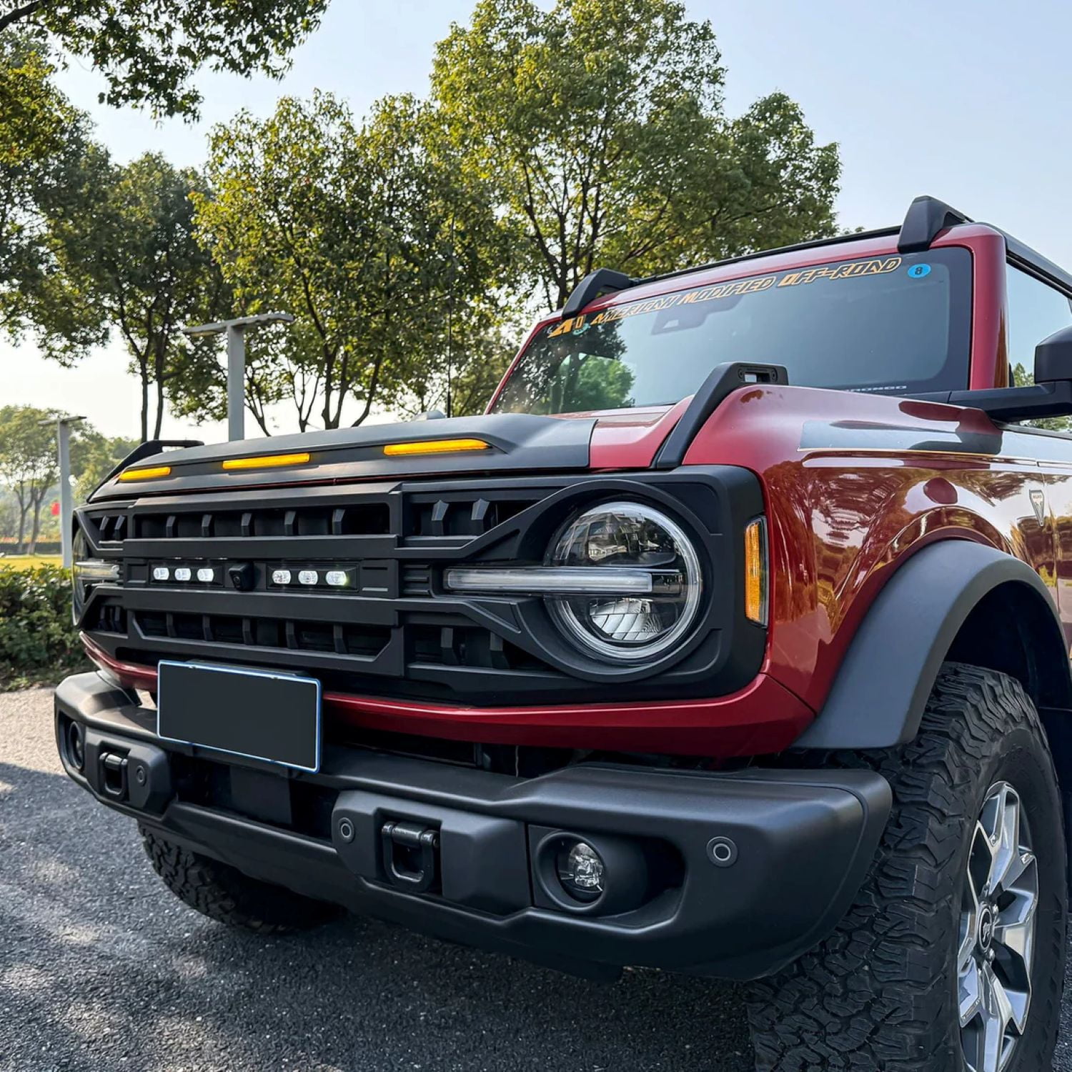 AMERICAN MODIFIED Front Hood Deflector Protector Stone Guard W/LED Amber Lights For 2021-2025 Ford Bronco 2 & 4 Door