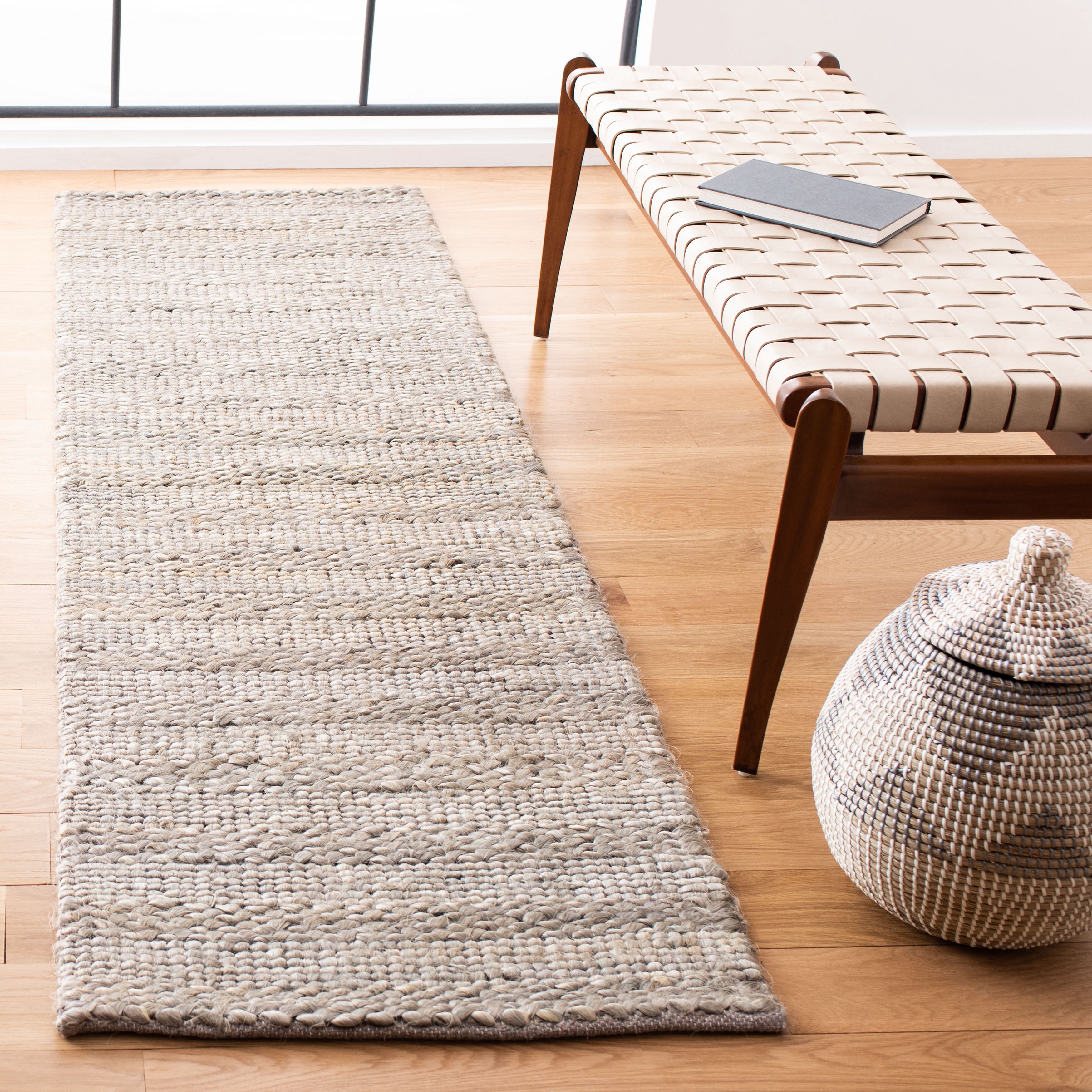 SAFAVIEH Natural Fiber Henrika Geometric Runner Rug, Beige, 2'3" x 22'
