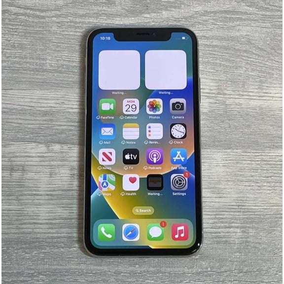 Pre-Owned Apple iPhone X - 4G smartphone / Internal Memory 64 GB - OLED display - 5.8" - 2436 x 1125 pixels - 2x rear cameras 12 MP, 12 MP - 2x front cameras 7 MP - silver