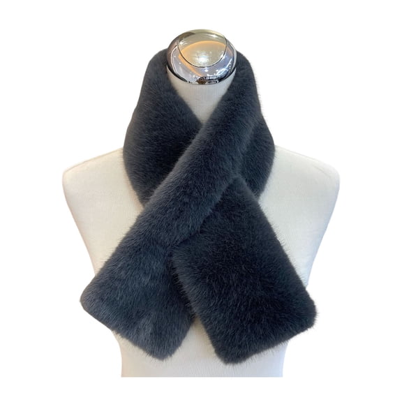 Eonox Women Faux Fur Scarf, Short Faux Fur Collar Scarves, Soft & Not Bulky, Perfect for Wearing at Home or Going Out, Best Gift for Mom Grandma