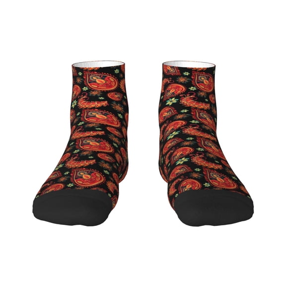 Fuzoiu Paisley 5 Print Adult Socks, Crew Moisture-wicking Socks, Unisex Cushion Crew Socks,Casual Sports Ankle Socks
