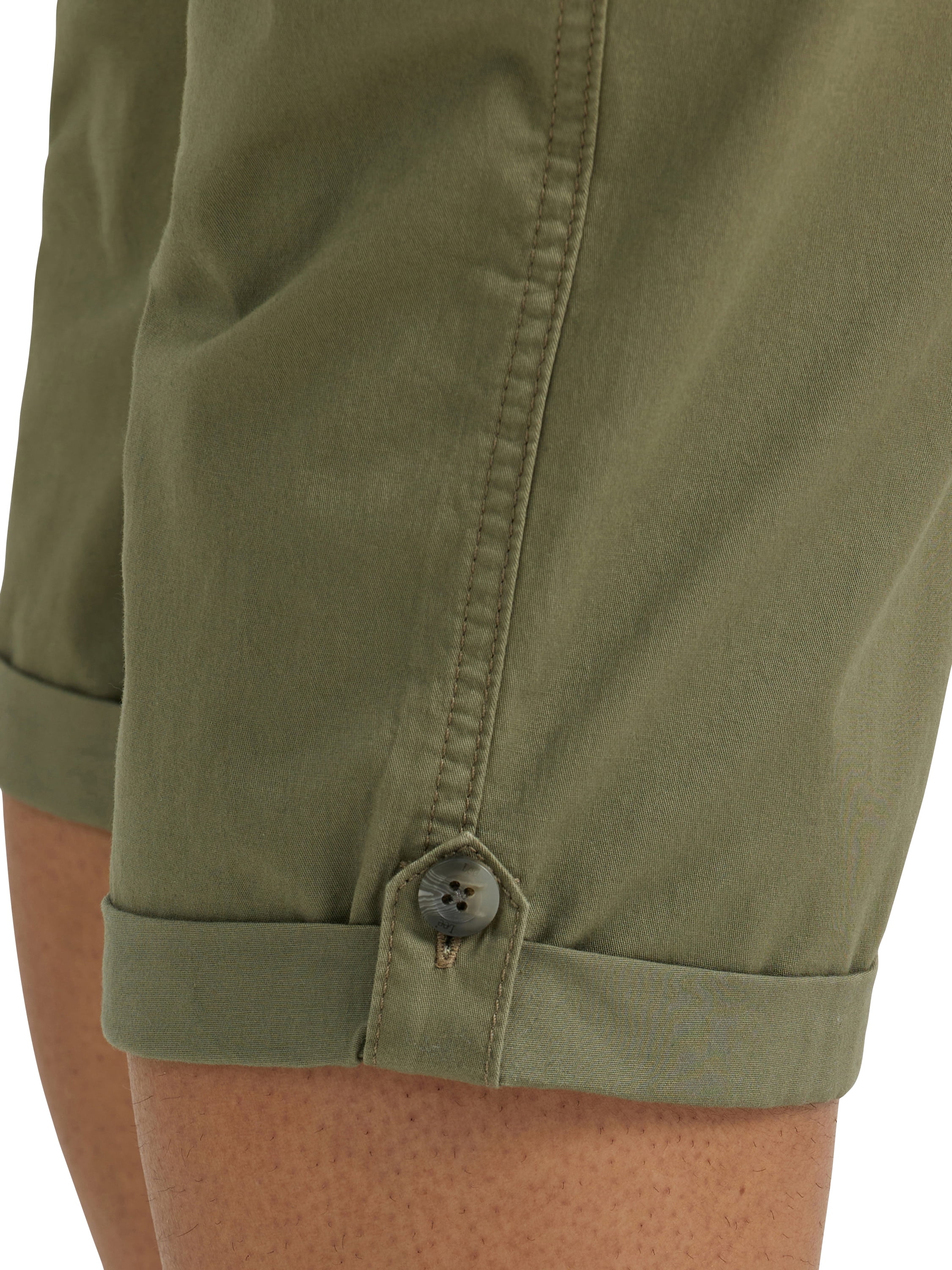 Lee Women's Plus Size Flex-to-Go Cargo Capri