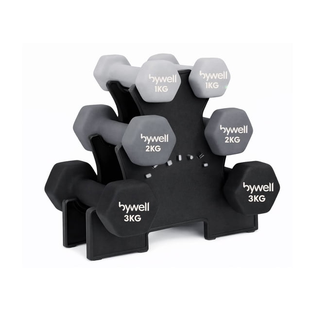 set 6 mancuernas hexagonales 12kg bywell con soporte gris, vista frontal en 3 niveles mostrando seis mancuernas hexagonales de neopreno en tonos gris claro, gris medio y gris oscuro (pares de 1 kg, 2 kg y 3 kg) con identificador de peso visible; soporte negro moldeado mantiene las mancuernas en posición y evita que rueden, también adecuado para ejercicios de rehabilitación ligera o rutinas de alta repetición.