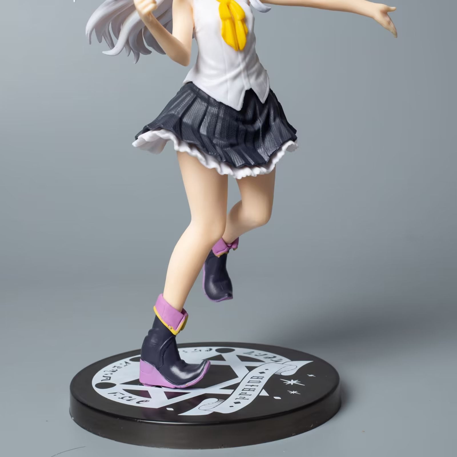 New Elaina (School Uniform Ver) Character Anime Model Statue Action Figures Desktop Ornament Popular Decorations Fan Souvenirs Creative Gift Collectable