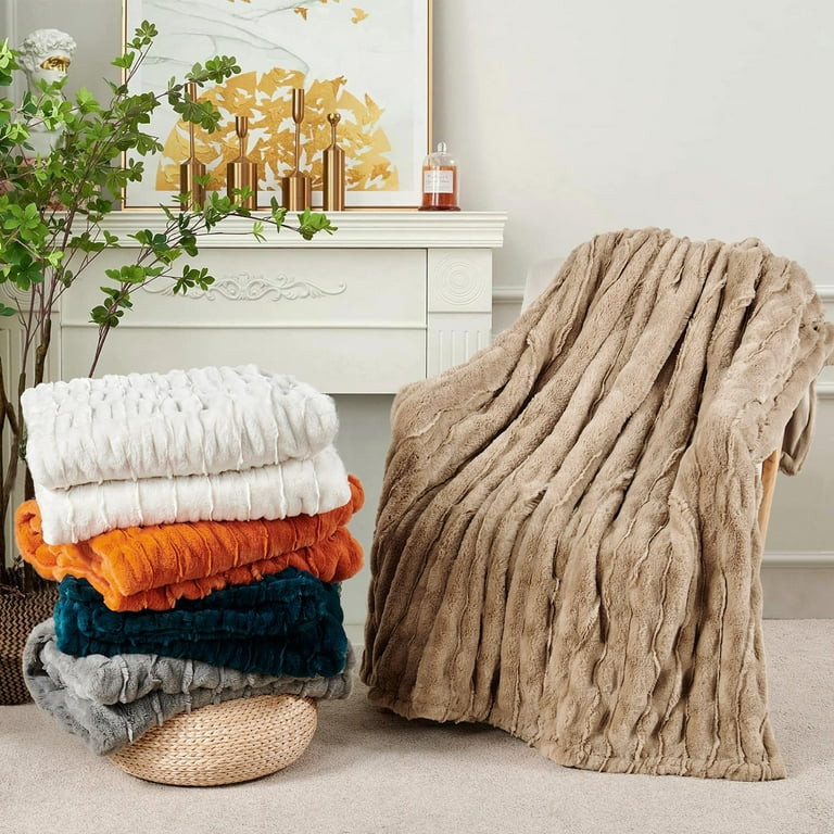 Home Soft Things Stretchy Solid Color Faux Fur Throw Blanket with Micromink Back Luxury Soft Cozy Plush Fluffy Fuzzy Reversible Thick Warm Throw