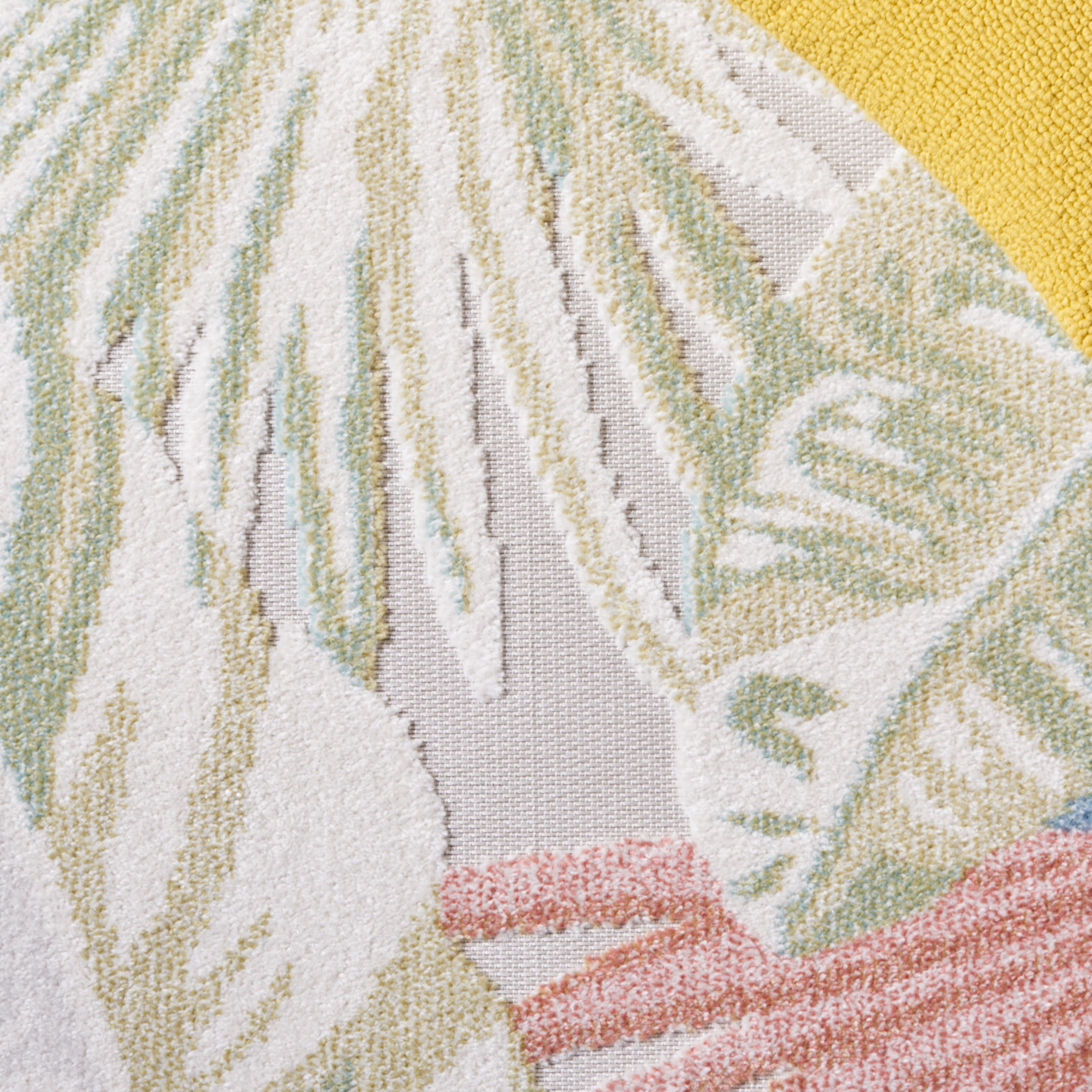 SAFAVIEH Sarasota Olivia Botanical Indoor/Outdoor Area Rug, Light Green/Beige, 5'3" x 7'7"