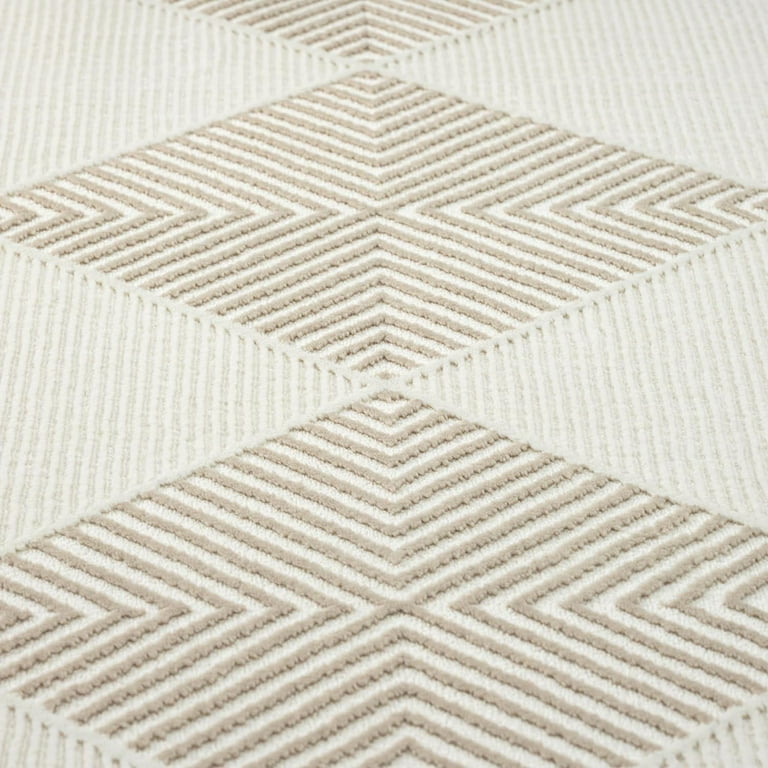 Century Triangle Area Rug - 5'x8'