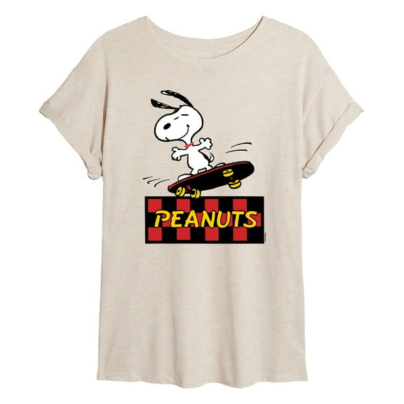 Peanuts - Snoopy Skater - Women's Oversized T-Shirt