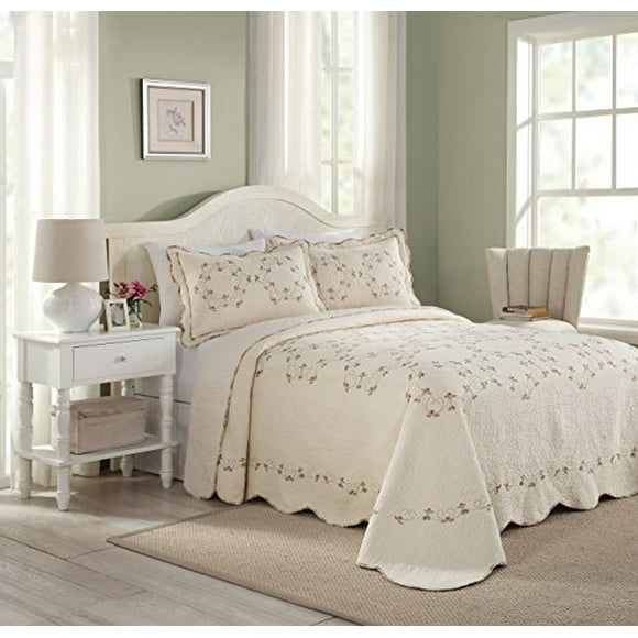 MODERN HEIRLOOM Collection Felisa Cotton Filled Bedspread, King, 120 by 118-Inch, Cream