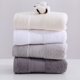 thumbnail image 2 of Nvzi Toallas de 2 piezas, 12,99 x 29,13 pulgadas, toalla antibacteriana de algodón de fibra larga, liviana, toallas de secado rápido para su baño (gris claro), 2 of 5