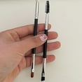 thumbnail image 4 of Dinheiro - Juego de 2 brochas para delineador de ojos en ángulo de doble punta, herramienta de delineador de ojos en gel, corrector de ojos y esponja debajo de los ojos, brochas de maquillaje, 4 of 6