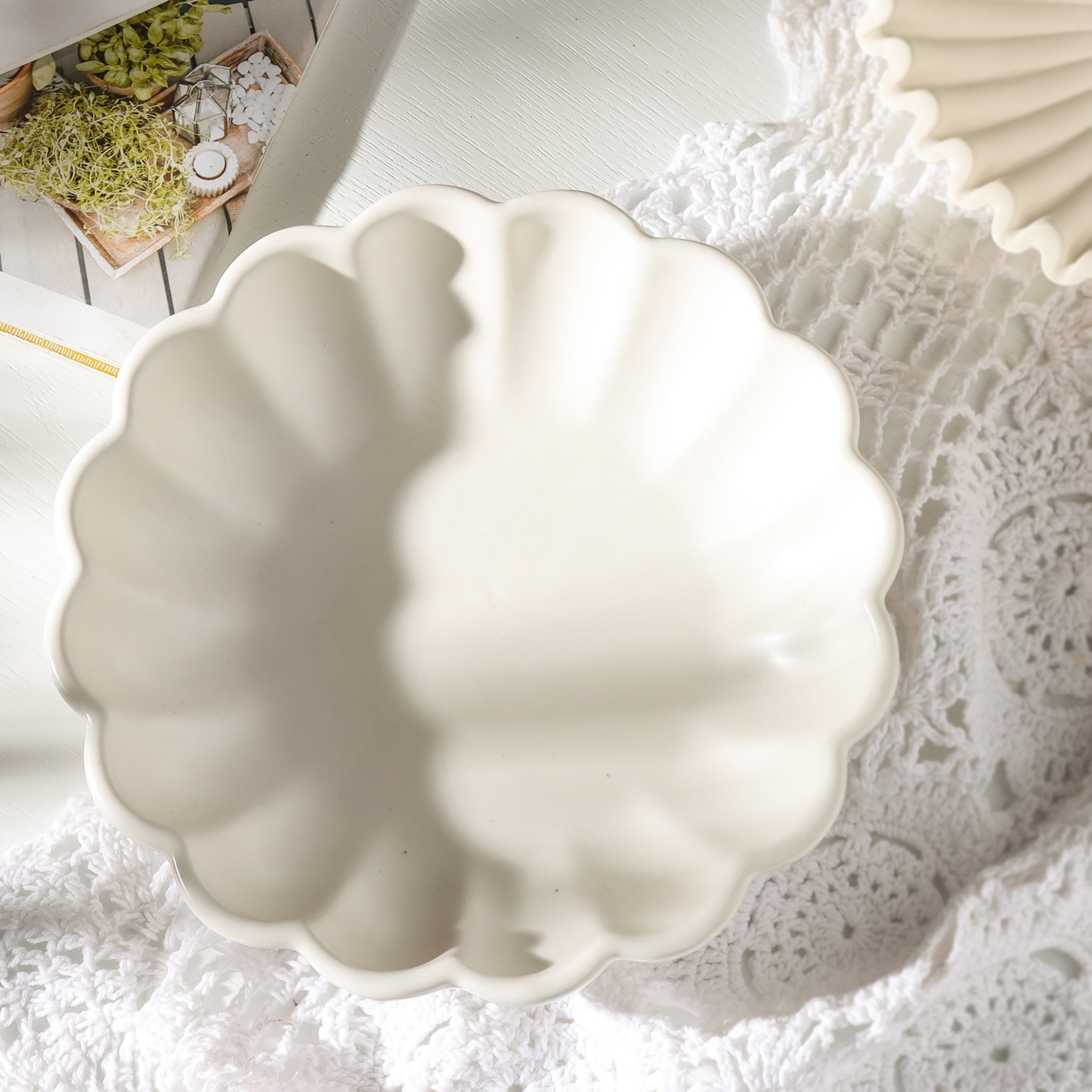 Mainstays Scalloped White Decorative Tabletop Bowl