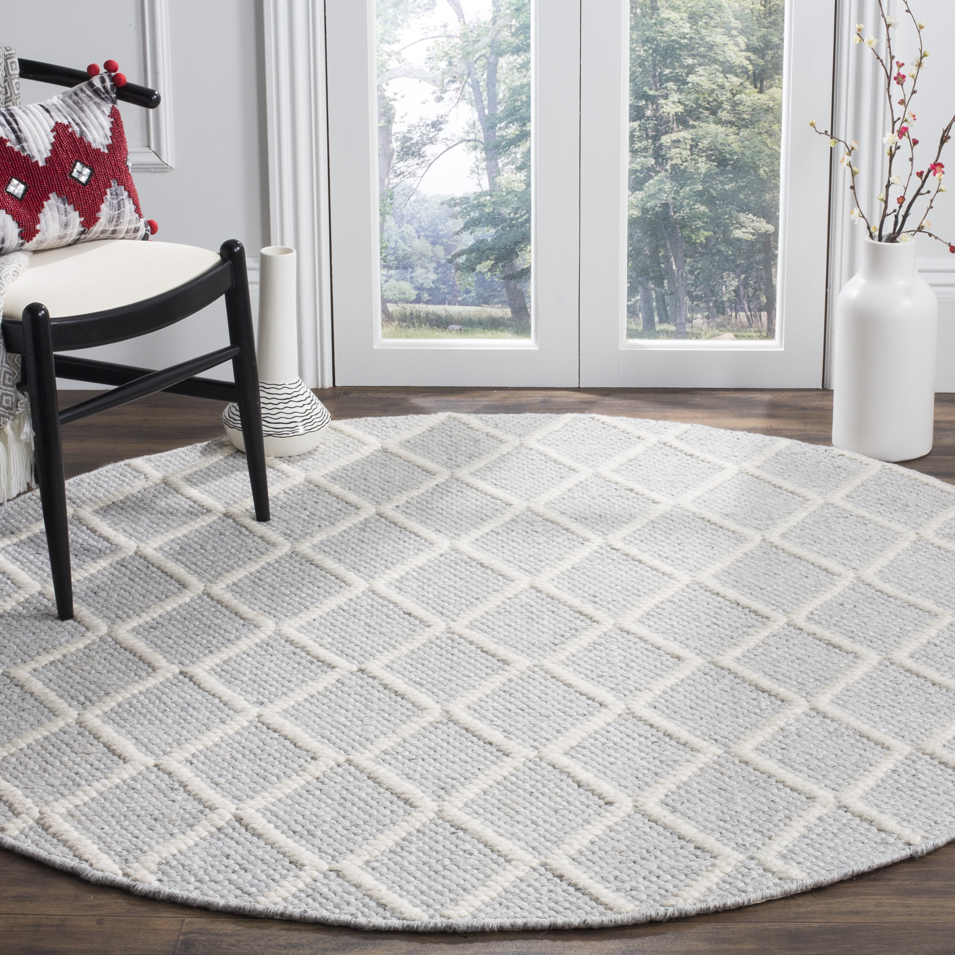 SAFAVIEH Natura Tracery Geometric Area Rug, Silver/Ivory, 4' x 4' Round
