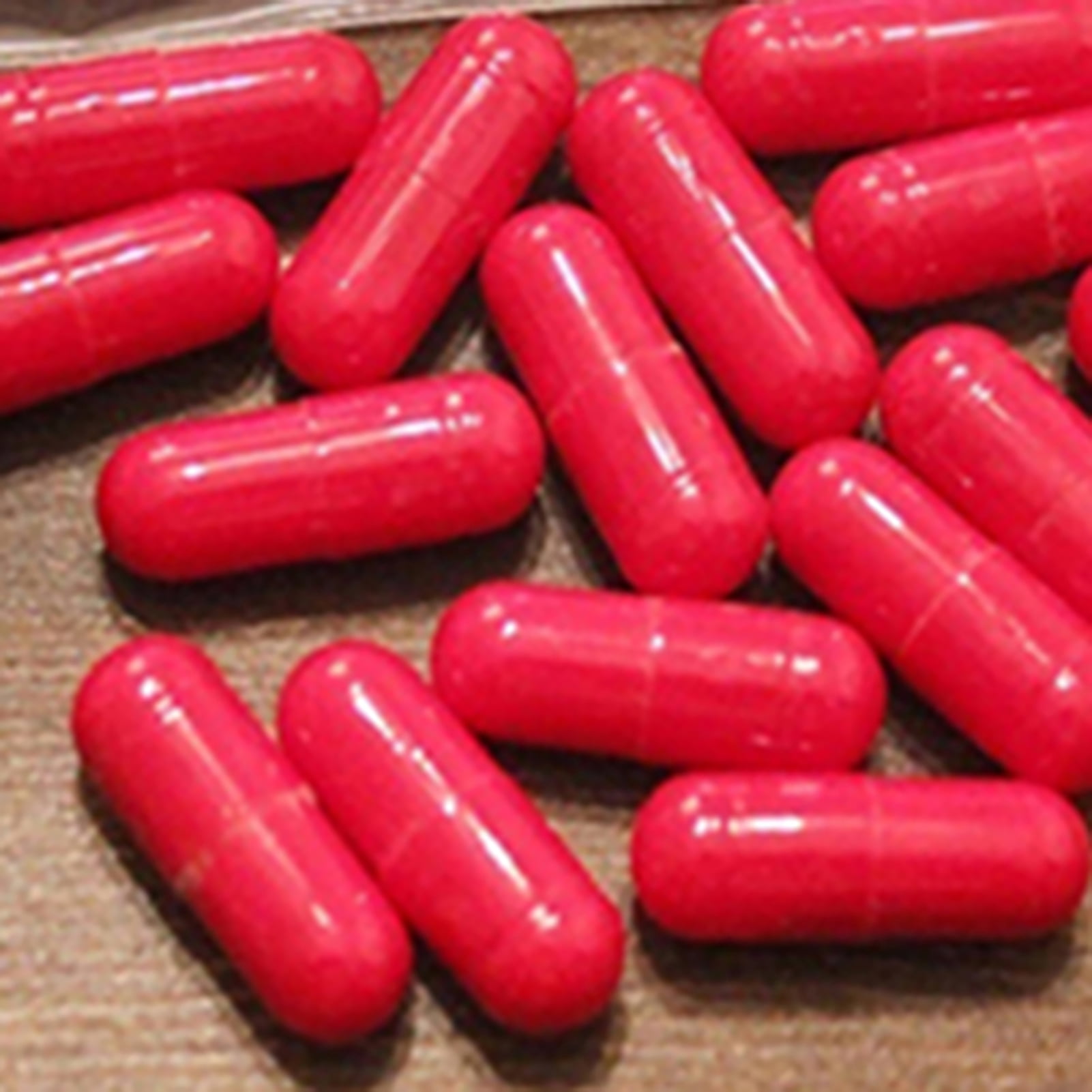 XinYux 3Pcs/Box Fake Blood Pills Horror Realistic Liquid Fake Blood Pills  Capsules Halloween Prop