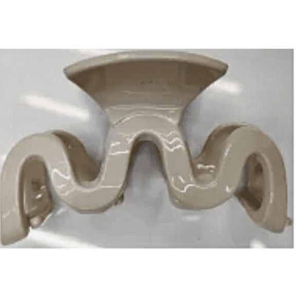 Glossy Wave-Shaped Hair Clip – Cream Acrylic Claw Clamp for Stylish Hair Hold