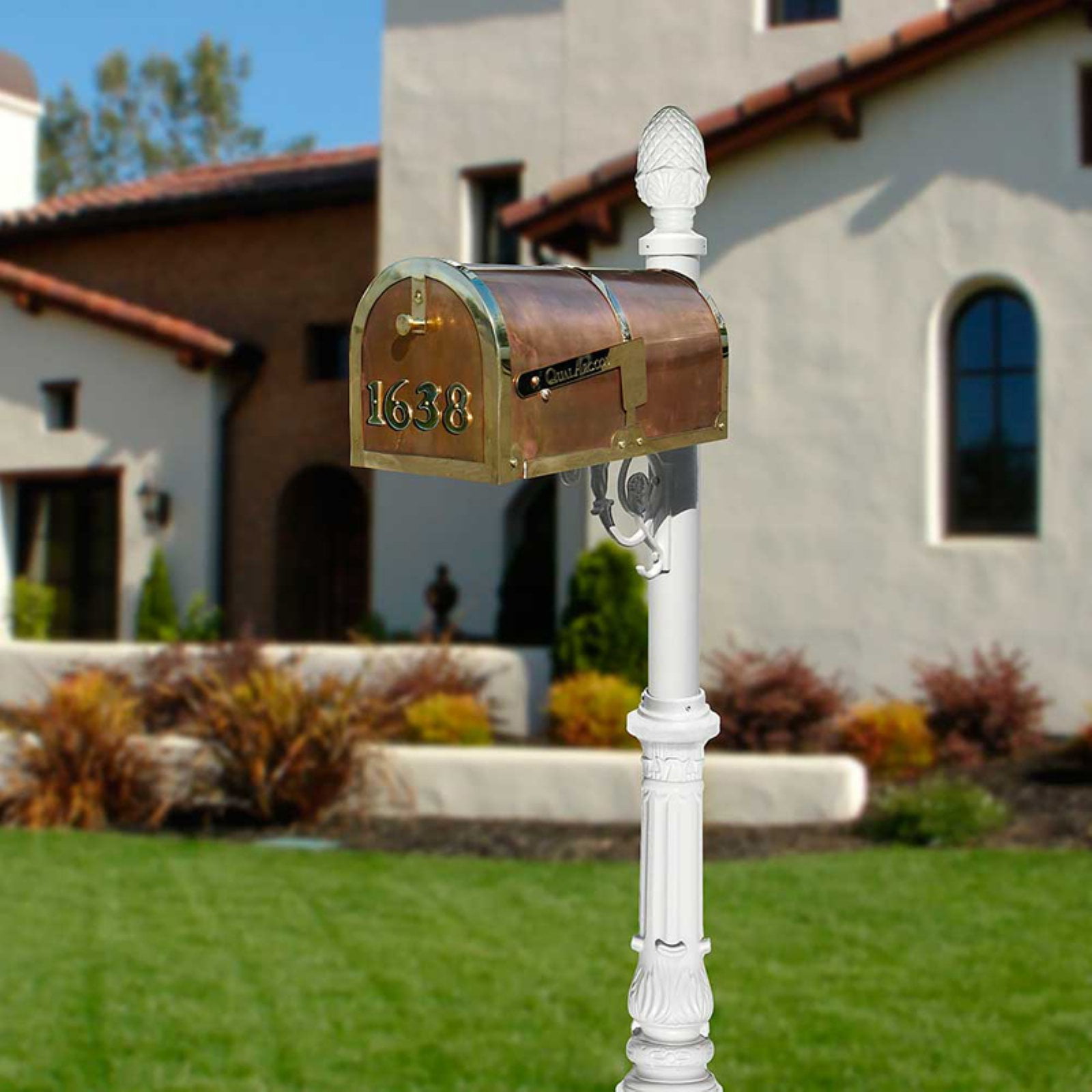 Qualarc Mb 3000 Pat Lp804 Bl Provincial Collection Brass Mailbox In Antique Brass Patina With Decorative Lewiston Post 44 No 8 Fluted Base And No 4 Ball Finial In Black Walmart Com Walmart Com
