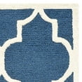 thumbnail image 4 of Safavieh Cambridge Marine Tapis de Transition - 2'6" x 22', 4 of 5