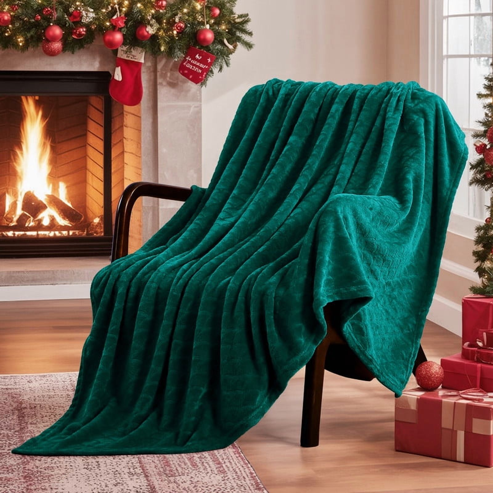 Aisbo Brushed Flannel Blanket Dark Green Queen, Super Soft and Cozy Blankets All Season Use