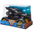thumbnail image 5 of Monster Jam, Monster Truck Batman Oficial, Vehículo Fundido a Presión de Coleccionista, Escala 1:24, 5 of 5