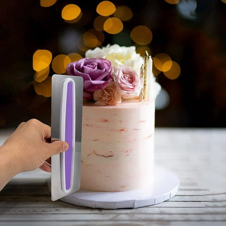 Cake Scraper Icing