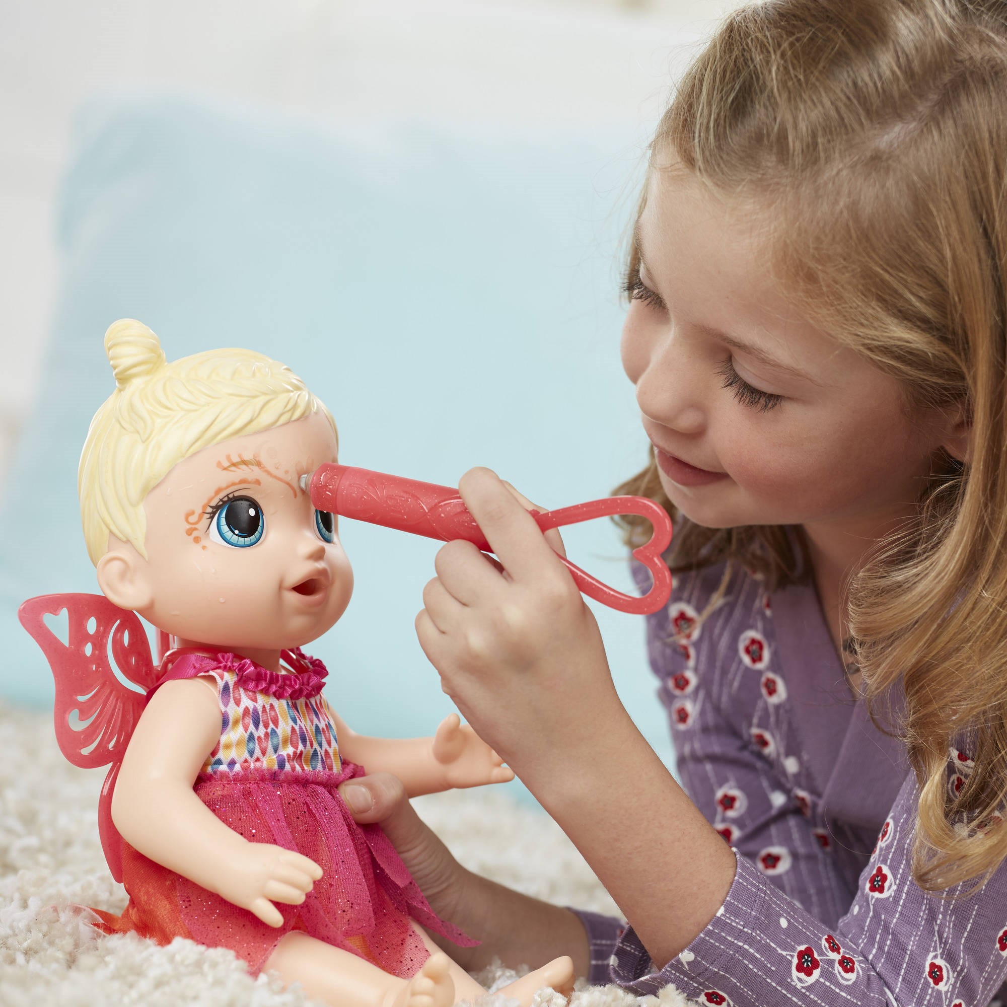Baby Alive: Face Paint Fairy Blonde Hair Doll Playset - image 4 of 10
