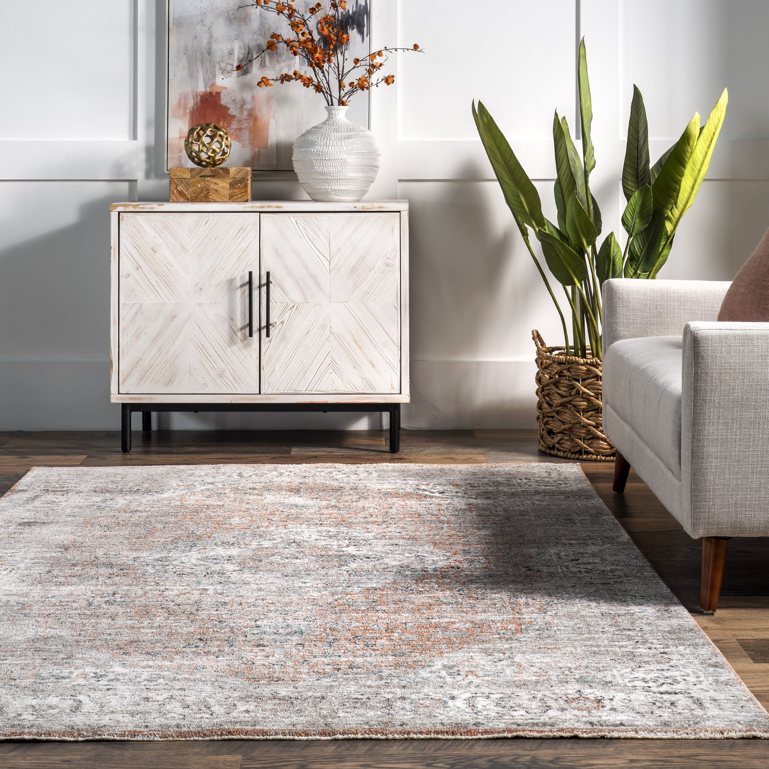 nuLOOM Kayleigh Traditional Faded Fringe Area Rug, 5' 3" x 7' 7", Rust