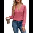 thumbnail image 3 of Camiseta Informal de Larga con Cuello en V y para Mujer, Color Liso Rosa S, 3 of 10