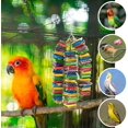 thumbnail image 2 of Juguetes para masticar pájaros, bloques colgantes coloridos con cuerda para jugar a loros de madera - 3 piezas, 2 of 5