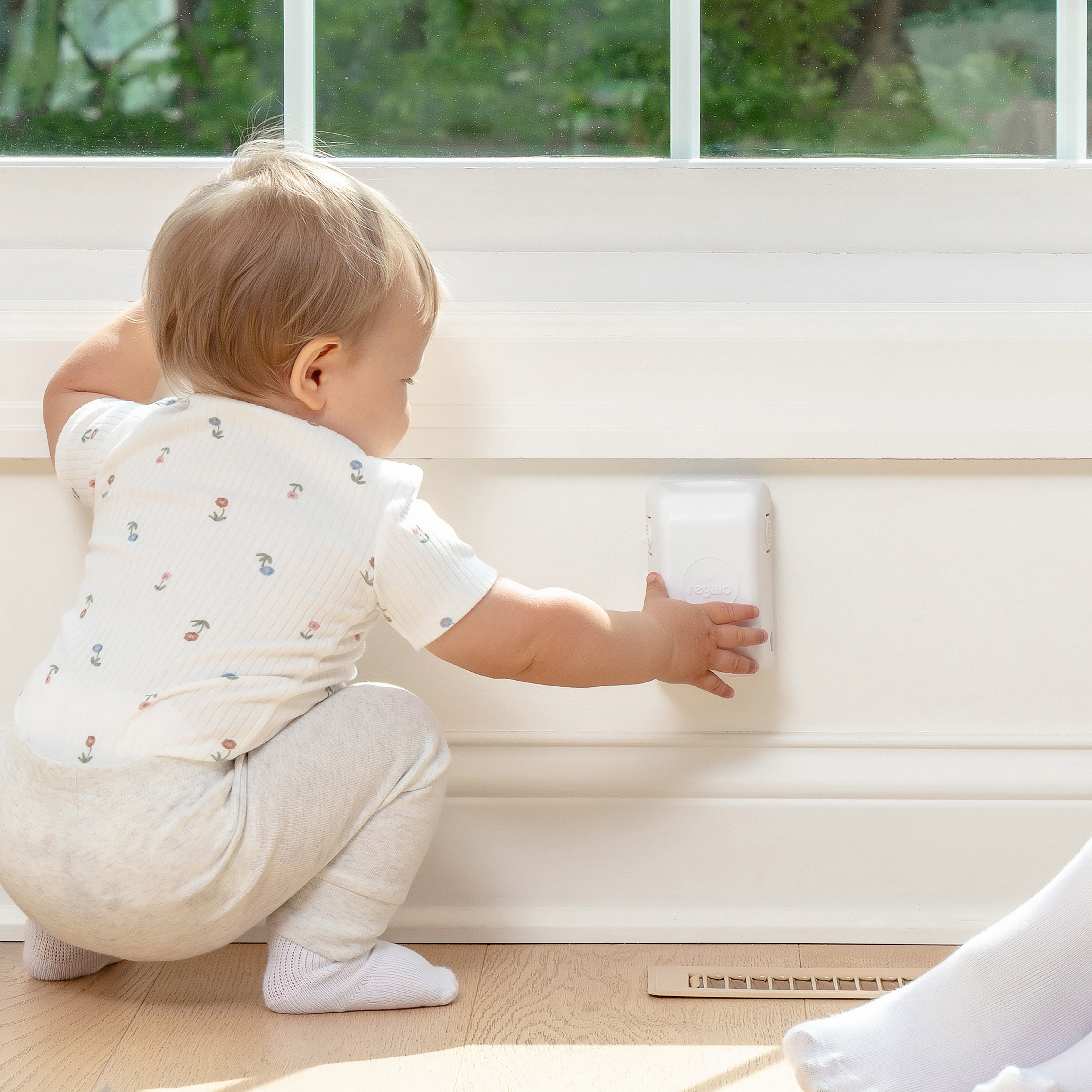 Regalo Outlet Covers for Baby Proofing, 2 Pack photo 8