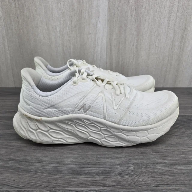 New Balance Fresh Foam x More v4 Size 12 Mens White Beige Running Shoes