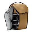 thumbnail image 4 of Mochila Peak Design Everyday 30L Coyote MagLatch de doble acceso, 4 of 9