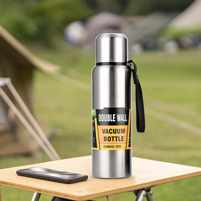 Botella De Vacío Botella térmica Hervidores Frascos de vacío a prueba de fugas para acampar Senderismo (Plata 1500ml
