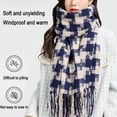 thumbnail image 5 of Bufanda de invierno, Bufandas cálidas, Accesorios para clima frío, Bufandas con flecos, 5 of 5