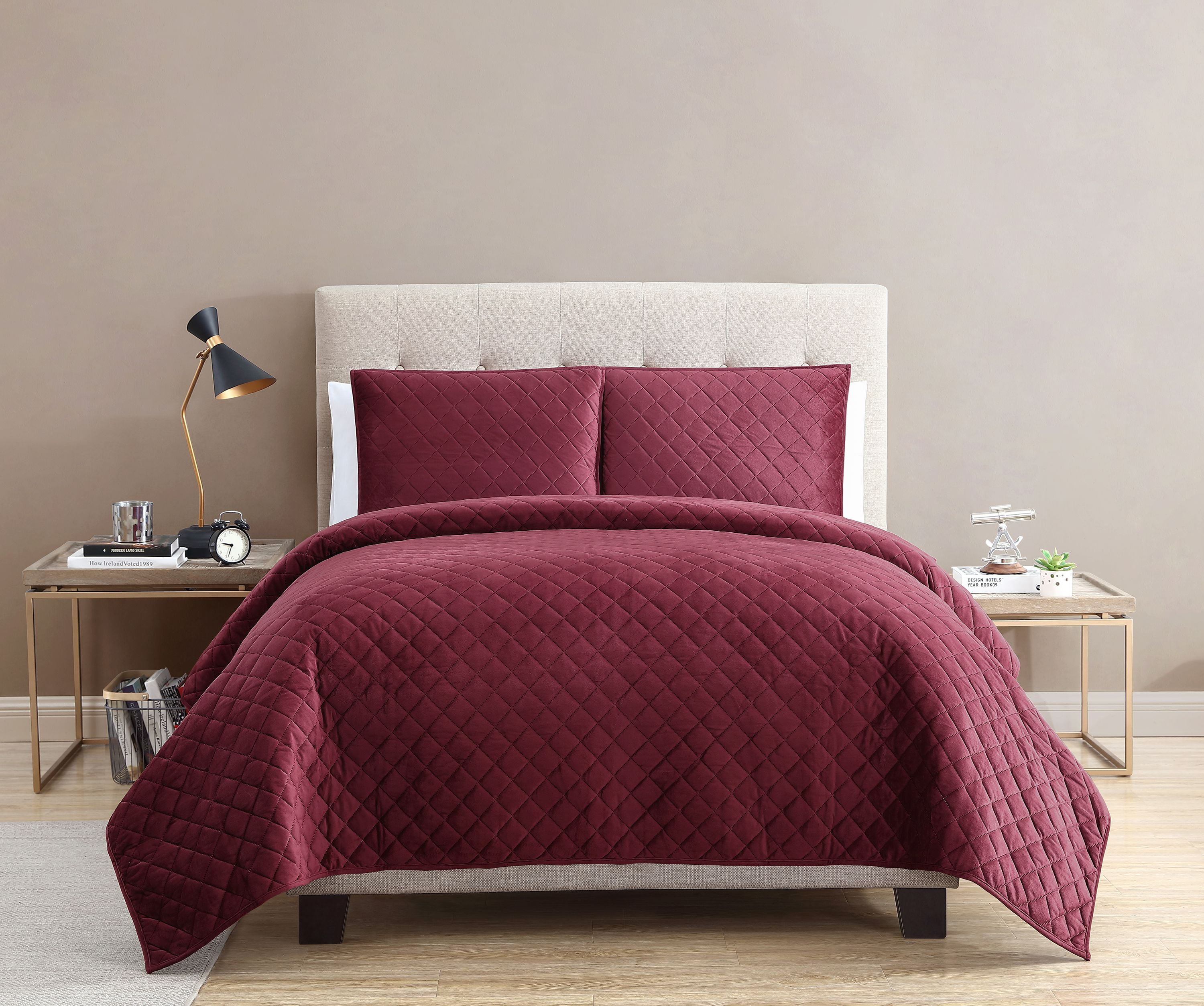 Mainstays Soft Plush Mink Velvet Red Quilt Collection