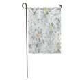 thumbnail image 1 of JSDART Fleur Bleue Motif Floral Roses sur Jaune Prairie Printemps Jardin Jardin Drapeau Décoratif Drapeau Maison Bannière 28x40 Pouces, 1 of 2