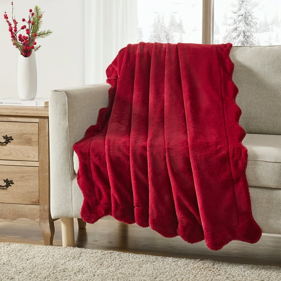 My Texas House Faux Fur Scallop throw 50"x60", Red