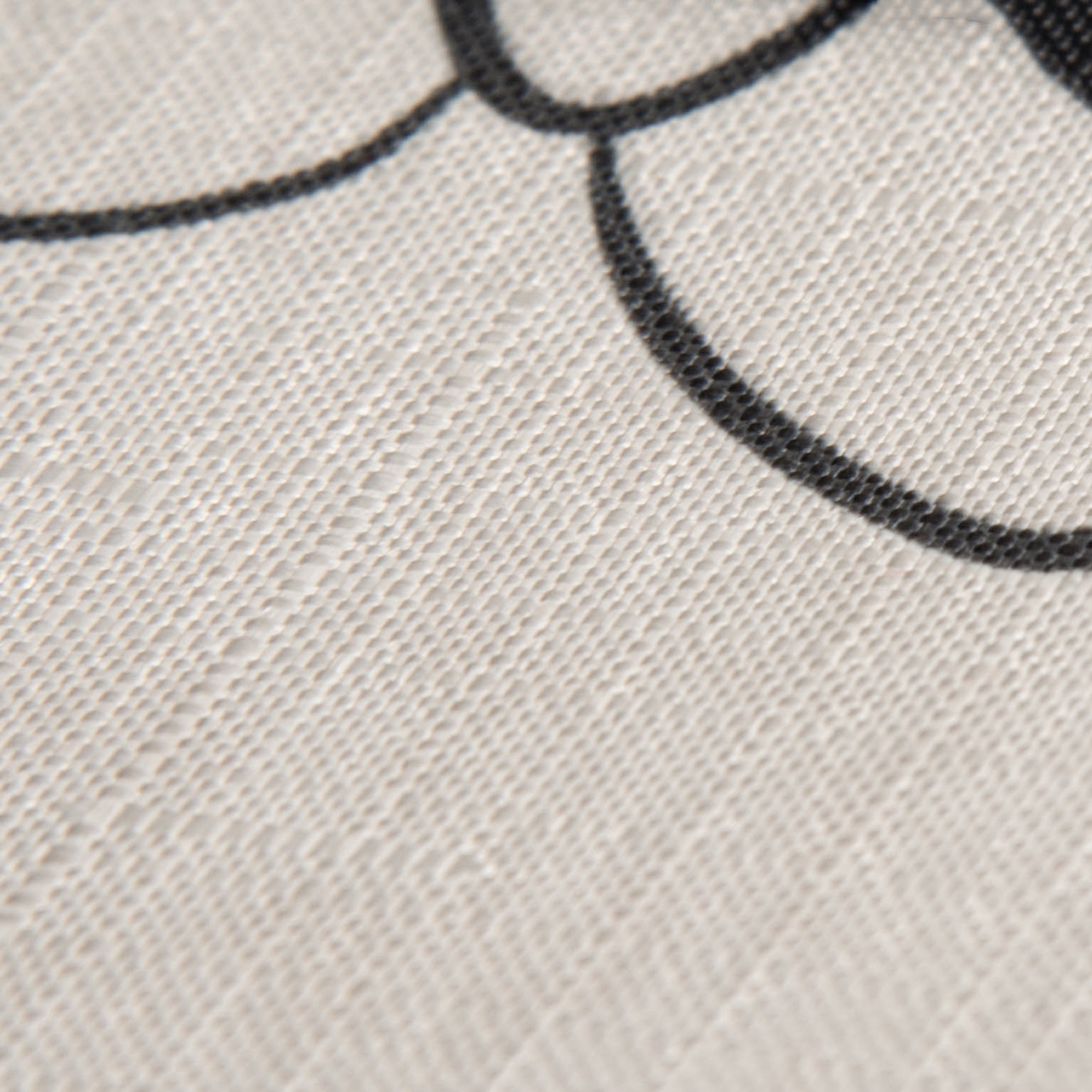 Hometrends Fabric Tablecloth, 100% polyester; 52"x70"