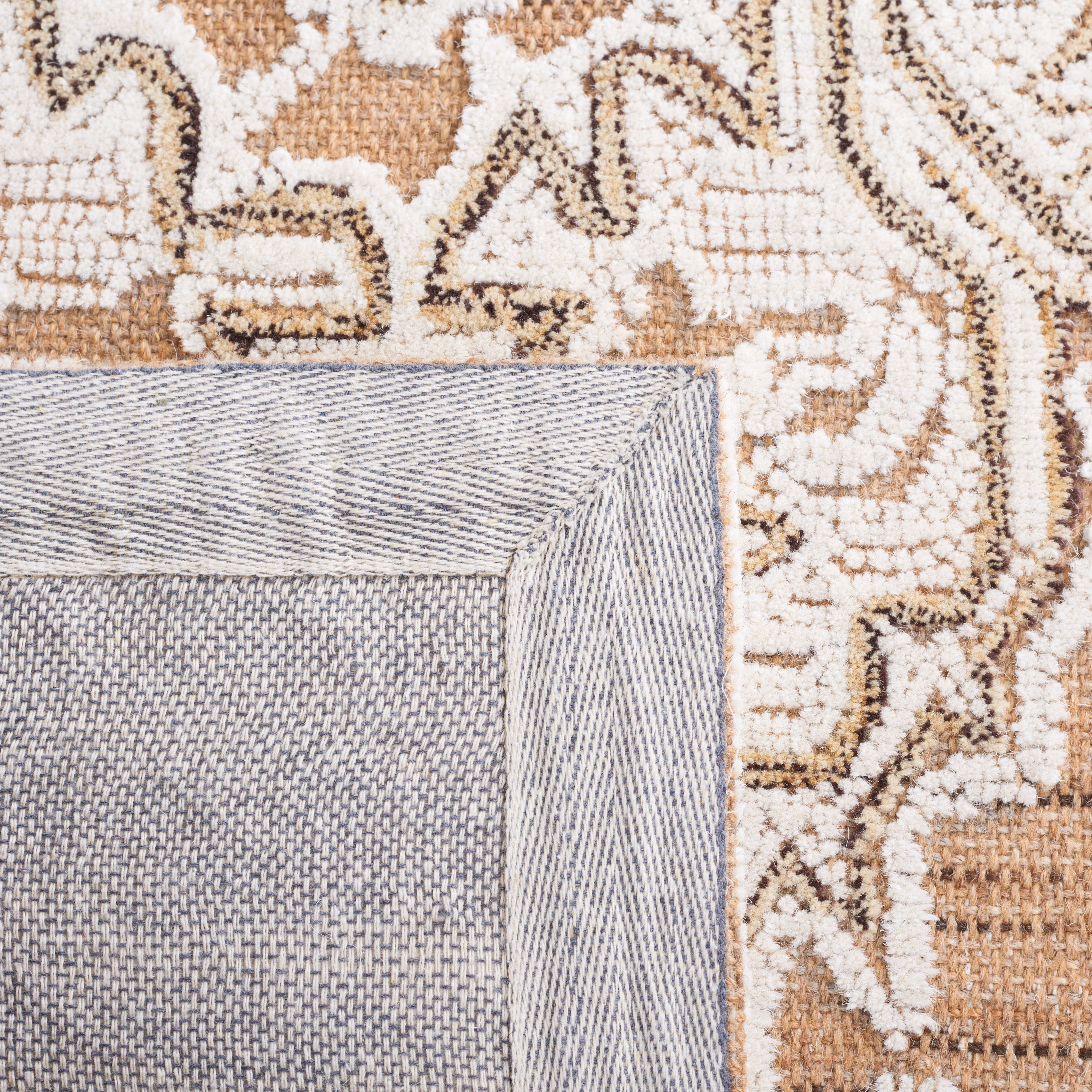 SAFAVIEH Trace Mia Medallion Area Rug, Gold/Ivory, 8' x 10'