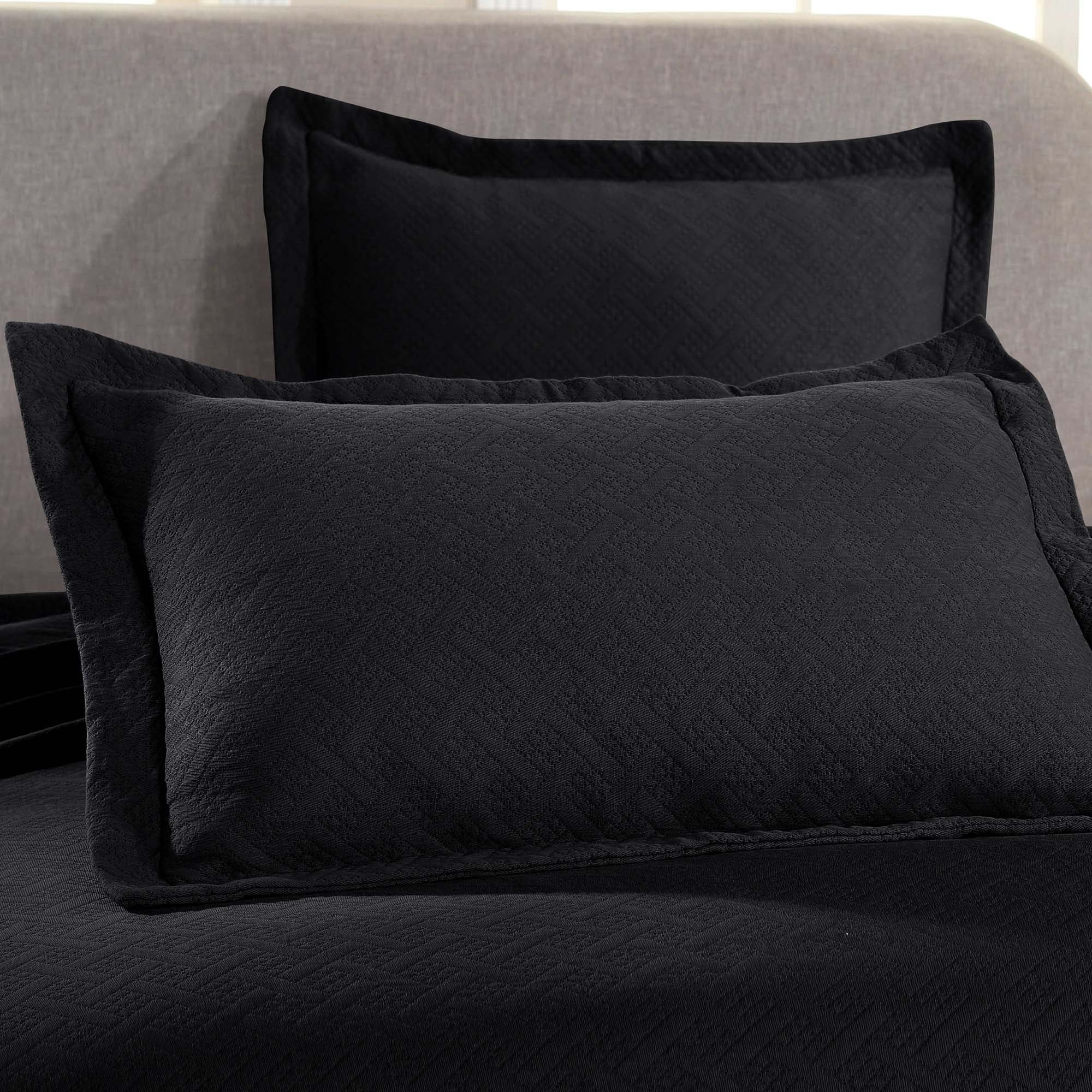 Superior Basket Weave 2 Piece Decorative Cotton Bedspread, Lightweight Bedding Set, Twin Size, Black