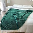 thumbnail image 3 of Manta de franela con flecos de pompón, ligera y acogedora, suave manta para sofá adecuada para todas las estaciones (verde esmeralda, 130 x 150 cm), 3 of 5