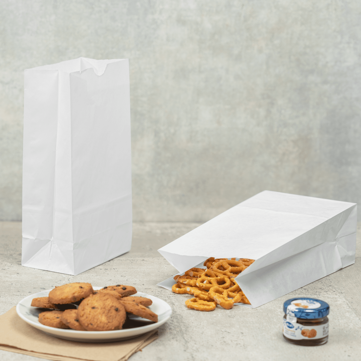 Karat White Paper Bags, 4 lb, 2,000 ct – White Paper Lunch & Snack Bags, Bulk Pack