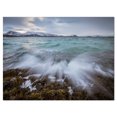 thumbnail image 2 of Vagues Éclaboussant des Rochers en Norvège - Uvre d'Art Moderne sur Toile, 2 of 3
