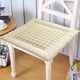 thumbnail image 4 of Funda de almohada para uso doméstico, cojín para tatami de sala de estar, cojín para silla de invierno, cojín para taburete de comedor, cojín de felpa de 40 cm., 4 of 8