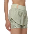 thumbnail image 3 of Short Puma Marathon 2IN1 Woven para Mujer 521380-33 verde claro M, 3 of 4
