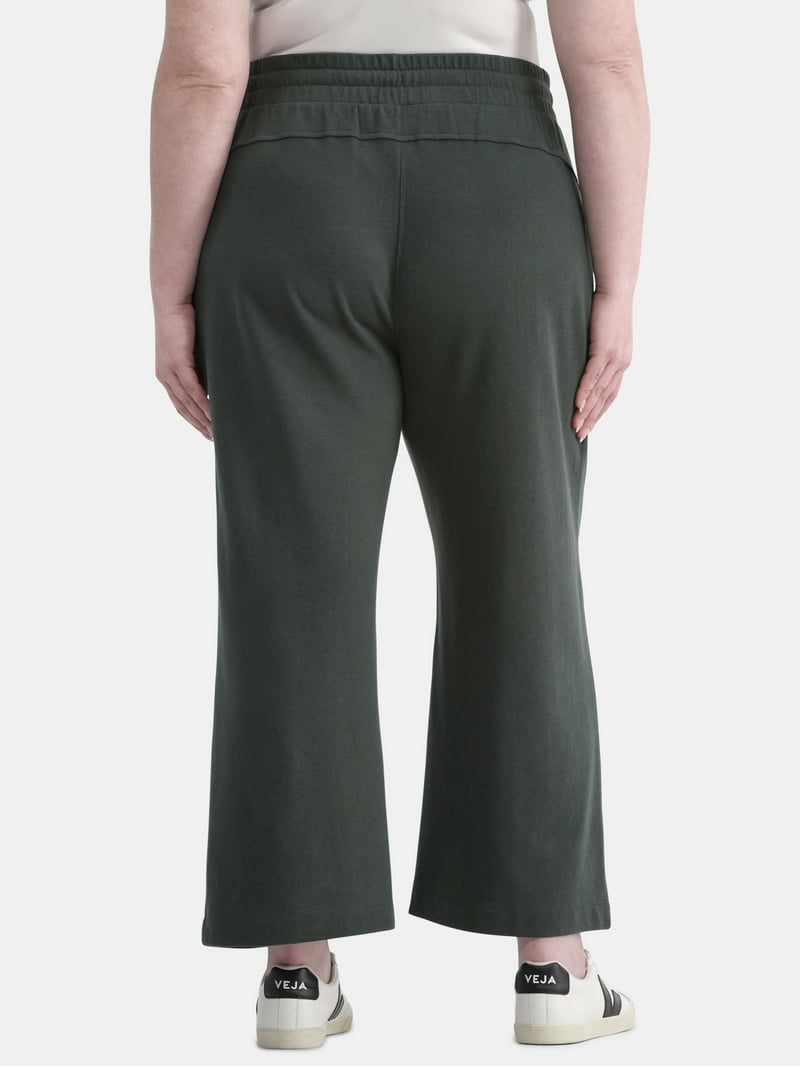 Terra & Sky Women's Plus Size Cropped Knit Pants, 25