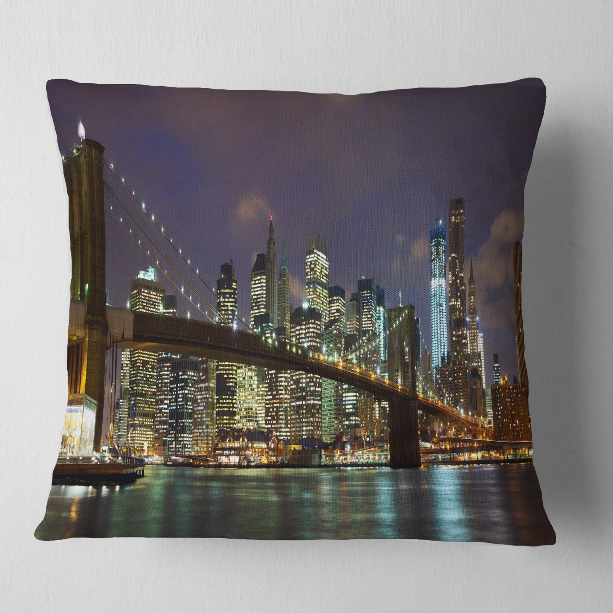 Designart Brooklyn Bridge Panoramic View - Cityscape Photo Throw Pillow - 18x18
